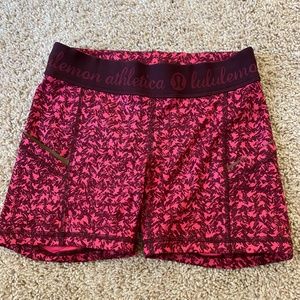 Lululemon 4" inseam burgundy shorts - SIZE 4